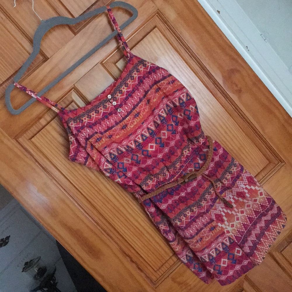 💥2 for $20💥 Aztec Print Romper w/ belt - Picture 1 of 5